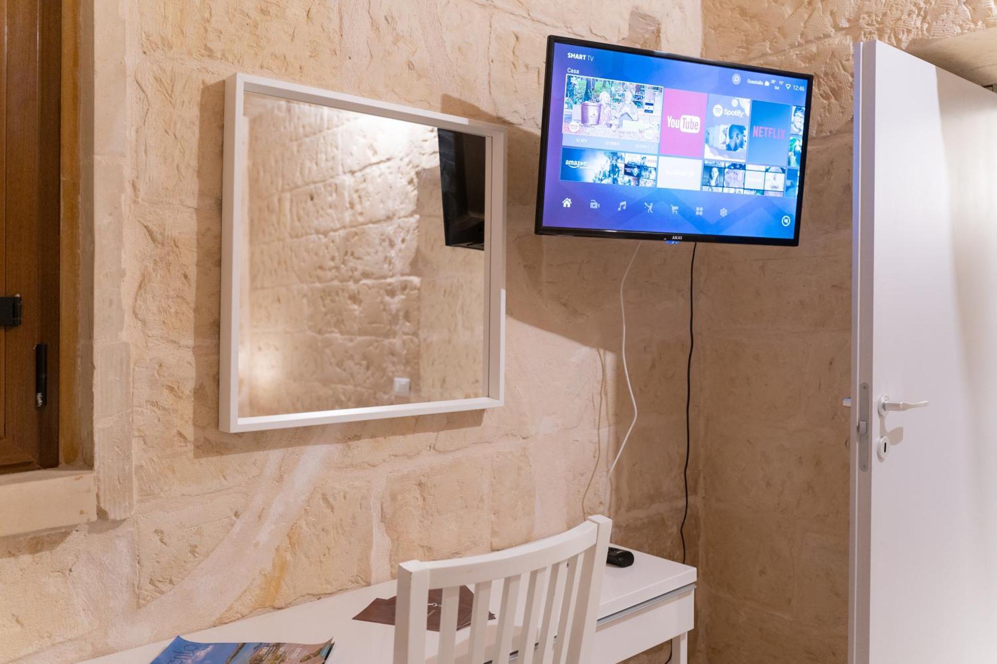 Dimora Barocca Apartment Irene Λέτσε Εξωτερικό φωτογραφία